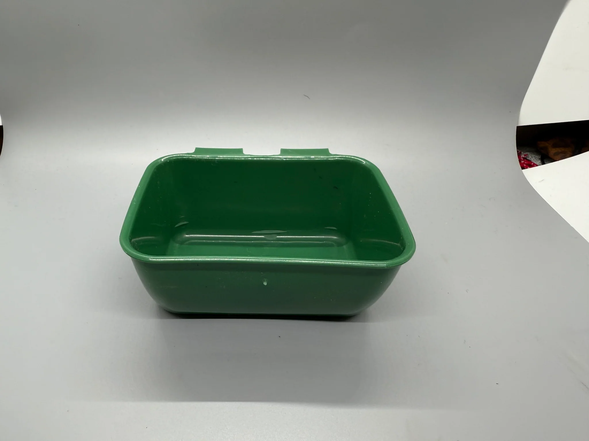 feed-cups Feed Cups